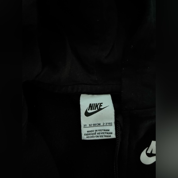 Nike Black Hoodie and Joggers Set - Picture 6 of 8